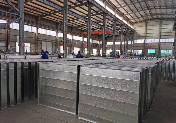 1727321768243866.jpg 十堰風(fēng)管廠家介紹鍍鋅風(fēng)管在加工時(shí)要注意的問題